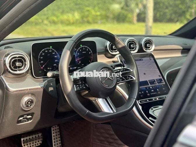 Mercedes-Benz C300 AMG v1 sản xuất 2022