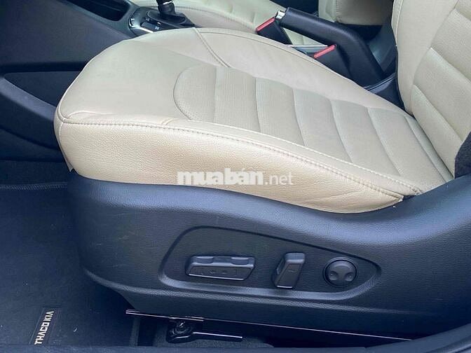 Kia Cerato 2018 1.6 AT - 40000 km