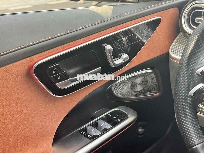 Mercedes-Benz C300 AMG v1 sản xuất 2022