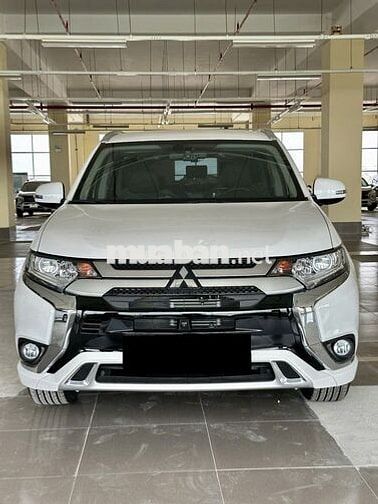 Mitsubishi Outlander2024 2.0CVT-20km(Bao Rút Gốc)