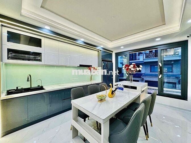CHỦ GIẢM 600TRIỆU BÁN GẤP NHÀ NGUYỄN TIỂU LA, Q.10. GIÁ 7.58TỶ/62,7M2.