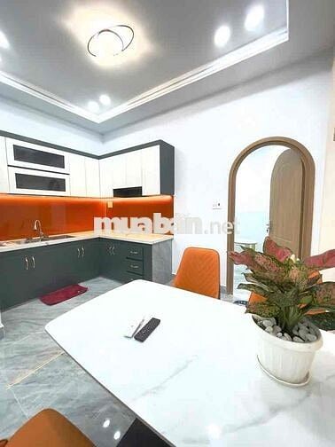 Nhà Tân Phú ,56m2 ,2 tầng, tặng nội thất xịn,gò dầu sát bình long