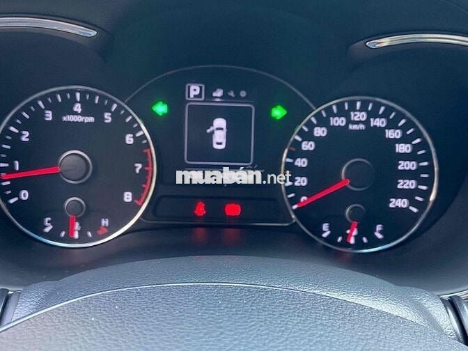 Kia Cerato 2018 1.6 AT - 40000 km