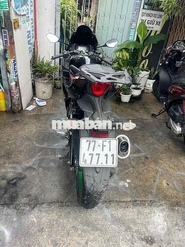 cửa hàng cần bán