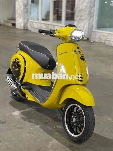 Vespa spint 125 ABS odo 5000km xe còn đủ phụ kiện