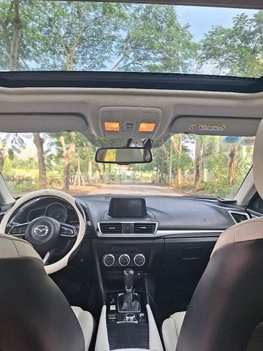Gia đình cần bán xe mazda3- 2019. 1.5premium