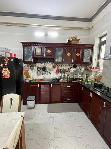 Bán nhà hẻm 5m thông Lý Thường Kiệt, Tân Bình, ~80m2, 10PN, nhỉnh 9 tỷ