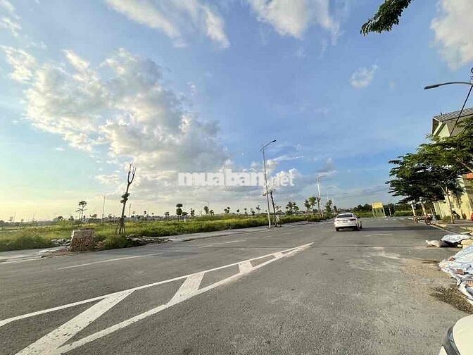 ✈️ĐẤT GIÃN DÂN LỄ PHÁP - XÃ PHÚC THỊNH MỚI  👉 DT : 60 m mặt tiền và