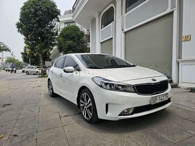 6 2018 2.0 AT - 85000 km