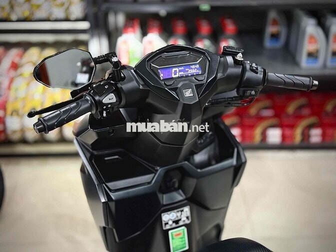 Vario125 2025 Odo2k Smarkey ( chính chủ ký ngay )