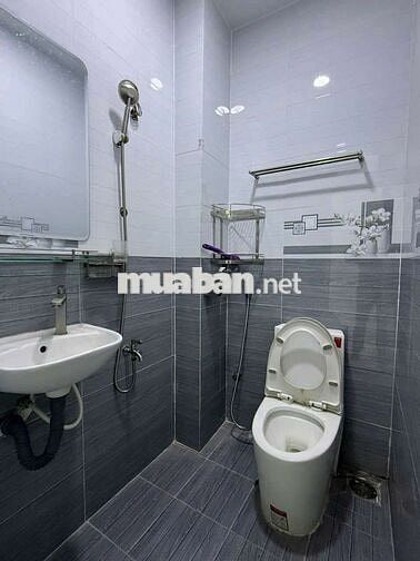 Nhà nc mới đẹp 3pn Ni Sư Huỳnh Liên P10 Q.Tân Bình