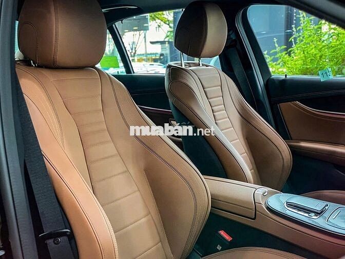 Mercedes Benz E Class 2025 E300 AMG