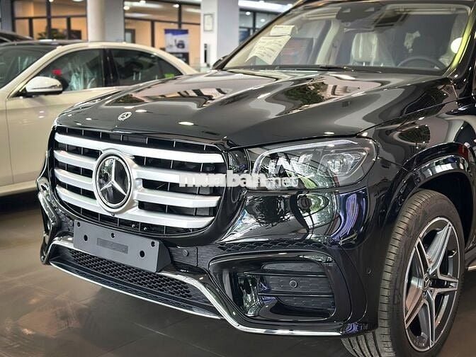 Mercedes Benz GLS Class 2025