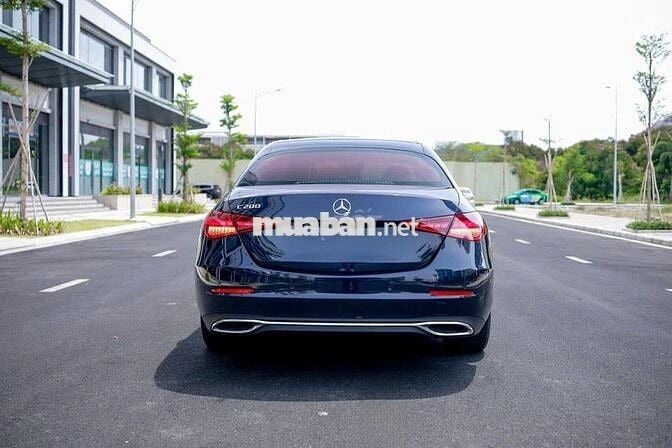 Mercedes Benz C Class 2025