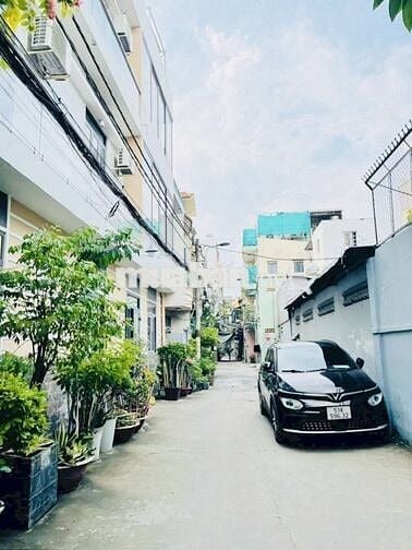NHÀ ĐẸP - HẺM XE HƠI - GẦN MẶT TIỀN - KINH DOANH ĐA NGÀNH - NHỈNH 8 TỶ