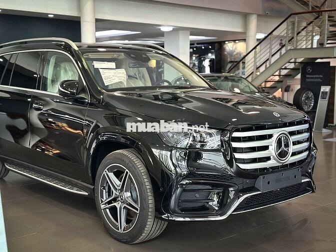 Mercedes Benz GLS Class 2025