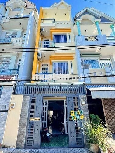 HẺM Ô TÔ 10 GẦN CHỢ BÌNH TRỊ ĐÔNG, TRƯỜNG HỌC