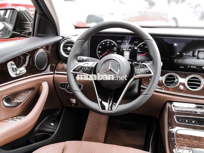 Mercedes Benz E Class 2025 E200 Exclusive