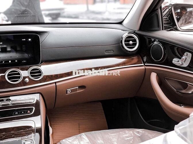 Mercedes Benz E Class 2025 E200 Exclusive