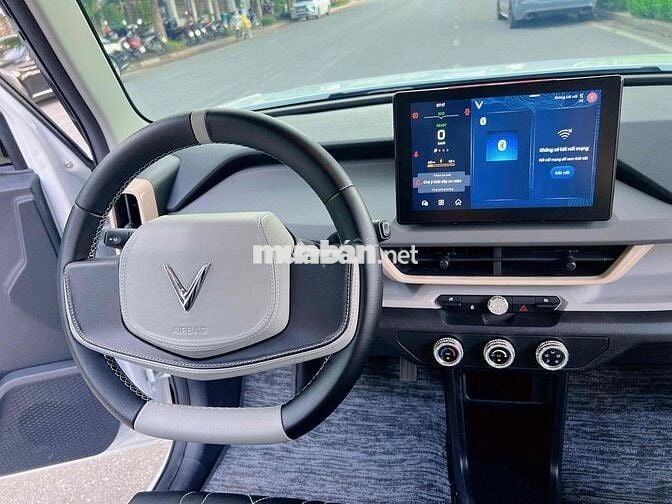 VinFast VF3 2025 - mua pin đã lên hơn 60t phụ kiên