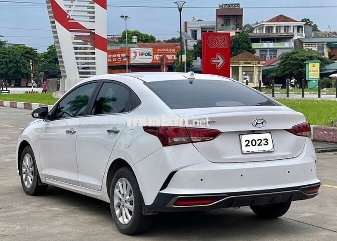 Hyundai Accent 2023 1.4 AT - 43000 km