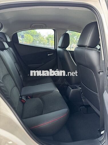 Thanh lý Mazda 2 Sport Luxury Vin24 Giảm ngay 42Tr