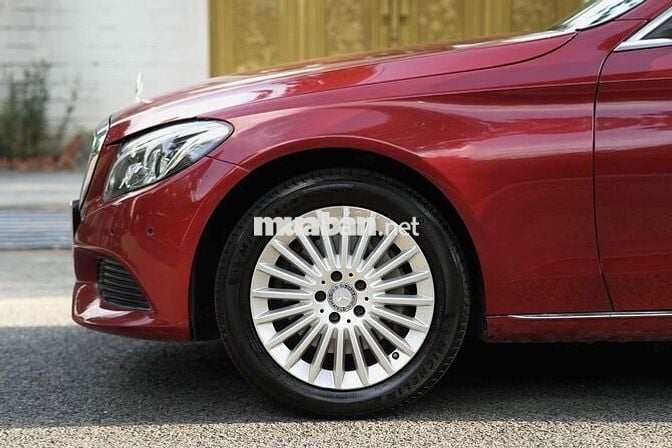 Mercedes C250 Exclusive model 2017 đi ít rất đẹp