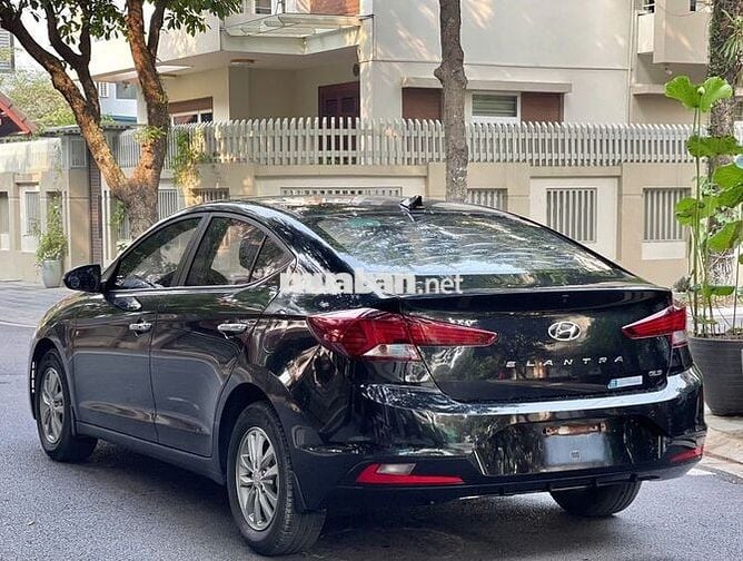 Hyundai Elantra 2021  - 65000 km