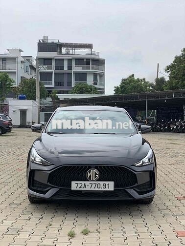 MG MG5 lux 2023 đi 16.000 km như xe mới