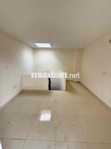 NHÀ MỚI 35M 5 TẦNG 4 NGỦ HOÀNG MAI NHỈNH 5 TỶ