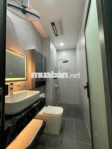Cần cho thuê nhà nguyên căn hẽm xe hơi 354/96 phan văn trị phường 11 q