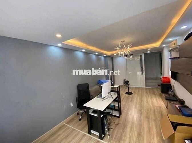 Cho thuê nhà hẻm 1/Cao Thắng phường 5 Quận 3