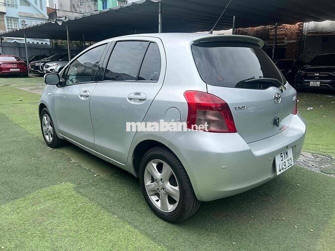 Toyota Yaris 2008 1.3 AT - 74000 km