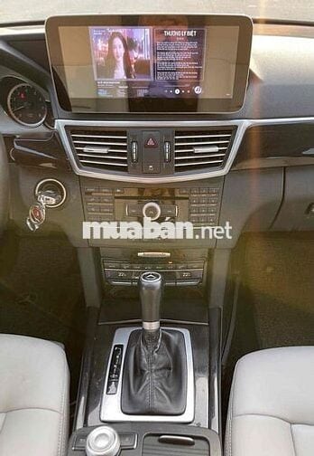 Mercedes Benz E Class 2010 E250 - 150000 km
