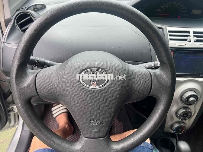 Toyota Yaris 2008 1.3 AT - 74000 km