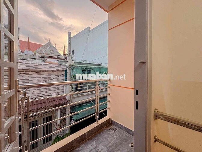 NHÀ NGUYÊN CĂN SIU TO 2 PHÒNG NGỦ NGAY ĐẠI HỌC VĂN LANG CS3 GÒ VẤP