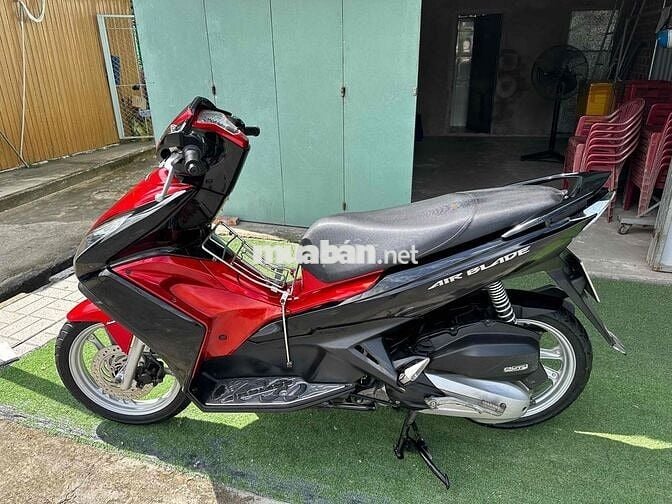 Honda Air Blade 125 ( góp cần cccd không nợ xấu )
