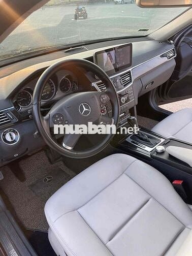 Mercedes Benz E Class 2010 E250 - 150000 km