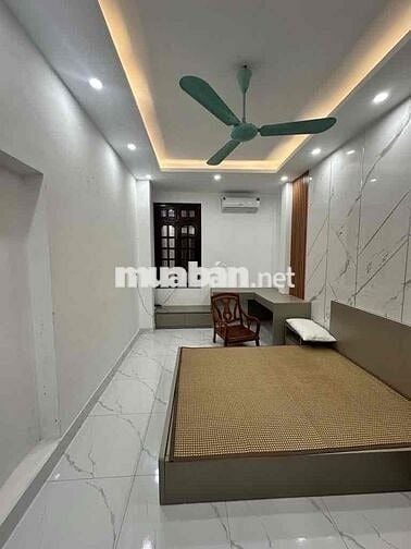 Hoàng Văn Thái Thanh Xuân 33m x 4 tầng Ngõ rộng 3m cách 15m ra oto