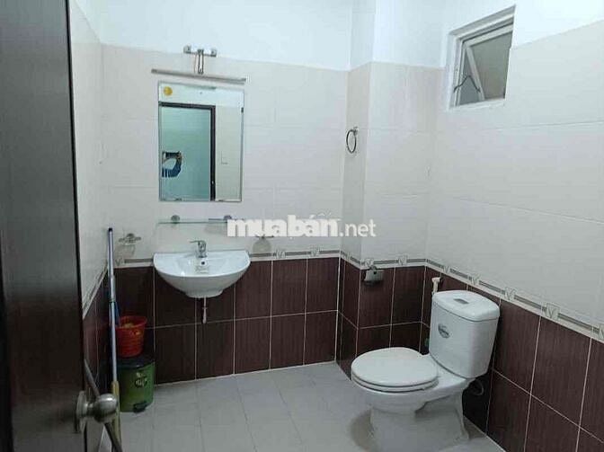 100m2 - Giá 16.5 tỷ - Mặt tiền Nguyễn Lương Bằng chợ Phước Long, Q7