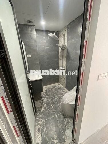 NHÀ ĐẸP XÂY MỚI 5 TẦNG DT 36M  , 10M RA MẶT PHỐ ĐẠI MỖ GIÁ CHỈ CÓ 8 TỈ