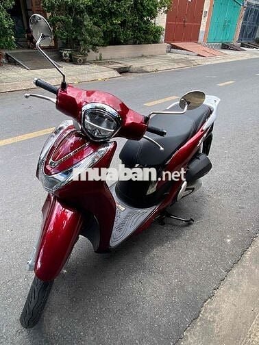 xe nhà dư k xài nên để lại anh chị em có nhu cầu