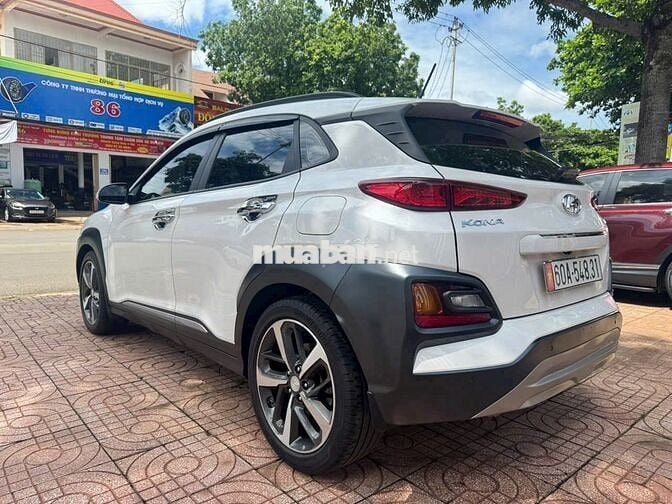 HUYNDAI KONA MÁY 1.6 TURBO SX 2018