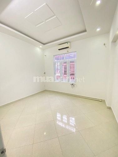 Giảm giá cực sâu tới 200tr đường Nguyễn Văn Lượng, Gò Vấp, giá 1tỷ960