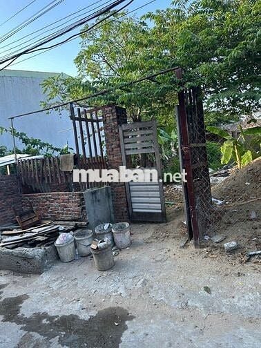 Bán Đất hẻm, gần chợ, gần trường học, gần biển Nguyễn Tất Thành