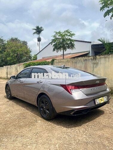 Hyundai Elantra 2022 Elantra 1.6 AT