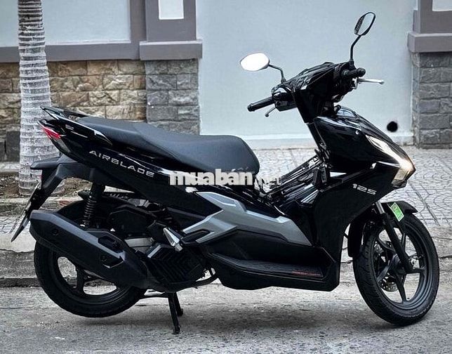 AirBlade 2024 4val od chuẩn 8.000km như mới bs 43