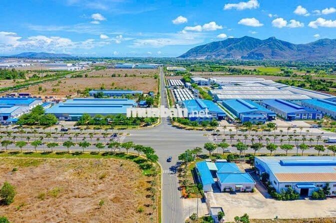 Đất Tái Định Cư VSIP Bình Định, 150m2, 7,5x20 , đường nhựa 16m