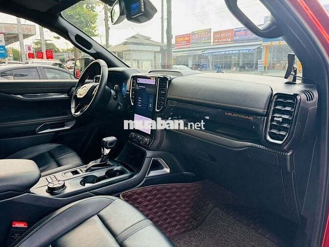 RANGER WILDTRAK 2023 LƯỚT 10.000_ZIN 100%