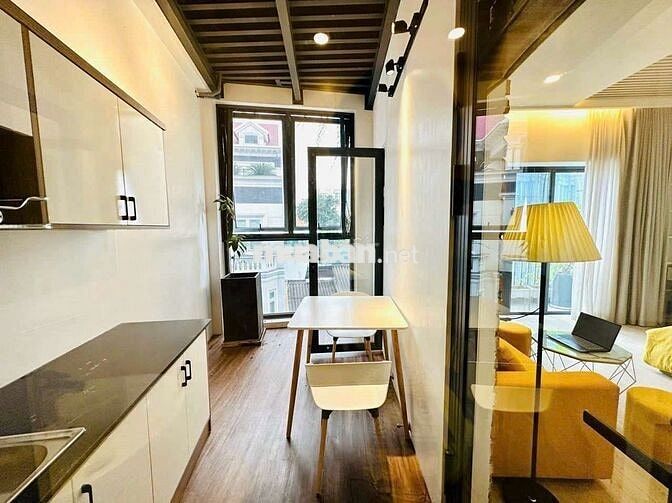 Tòa nhà CHDV 9p 1mb - Nguyễn Văn Trỗi, Tân Bình